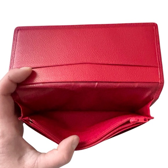 YSL Vintage Red Leather Long Logo Bifold Wallet - Picture 6 of 8